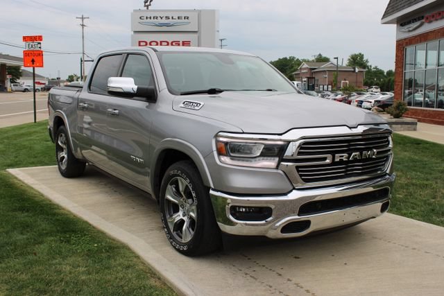 Used 2019 RAM 1500 Laramie AWD/4WD image 3