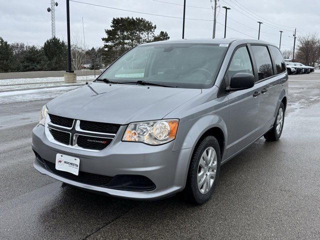 Used 2019 Dodge Grand Caravan SE w/ UConnect Hands-Free Group image 29