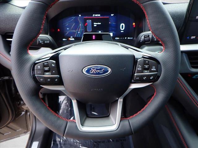 New 2026 Ford Explorer ST-Line w/ ST-Line Street Pack image 16