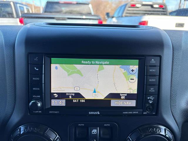 Used 2017 Jeep Wrangler Unlimited Rubicon image 18