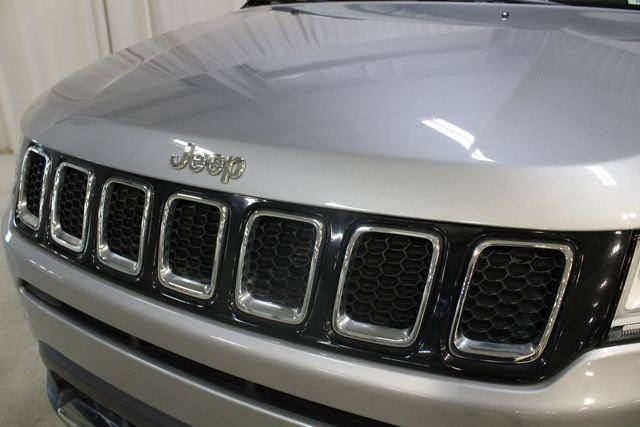 Used 2021 Jeep Compass Limited w/ Sun and Sound Group AWD/4WD image 34