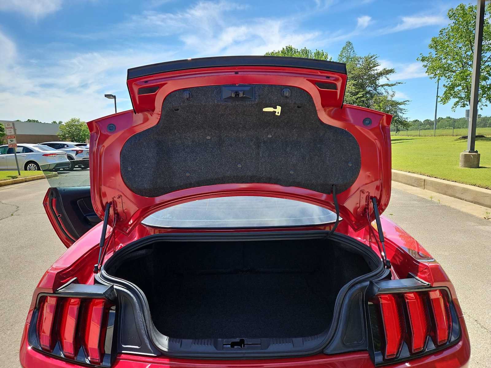 Used 2023 Ford Mustang Coupe w/ Equipment Group 101A RWD image 34
