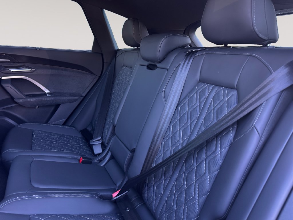 New 2026 Audi SQ5 Premium Plus AWD/4WD image 13