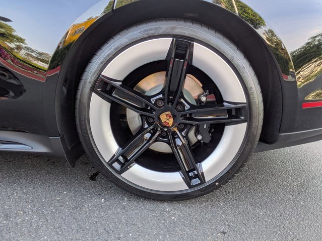 New 2025 Porsche Taycan GTS image 27