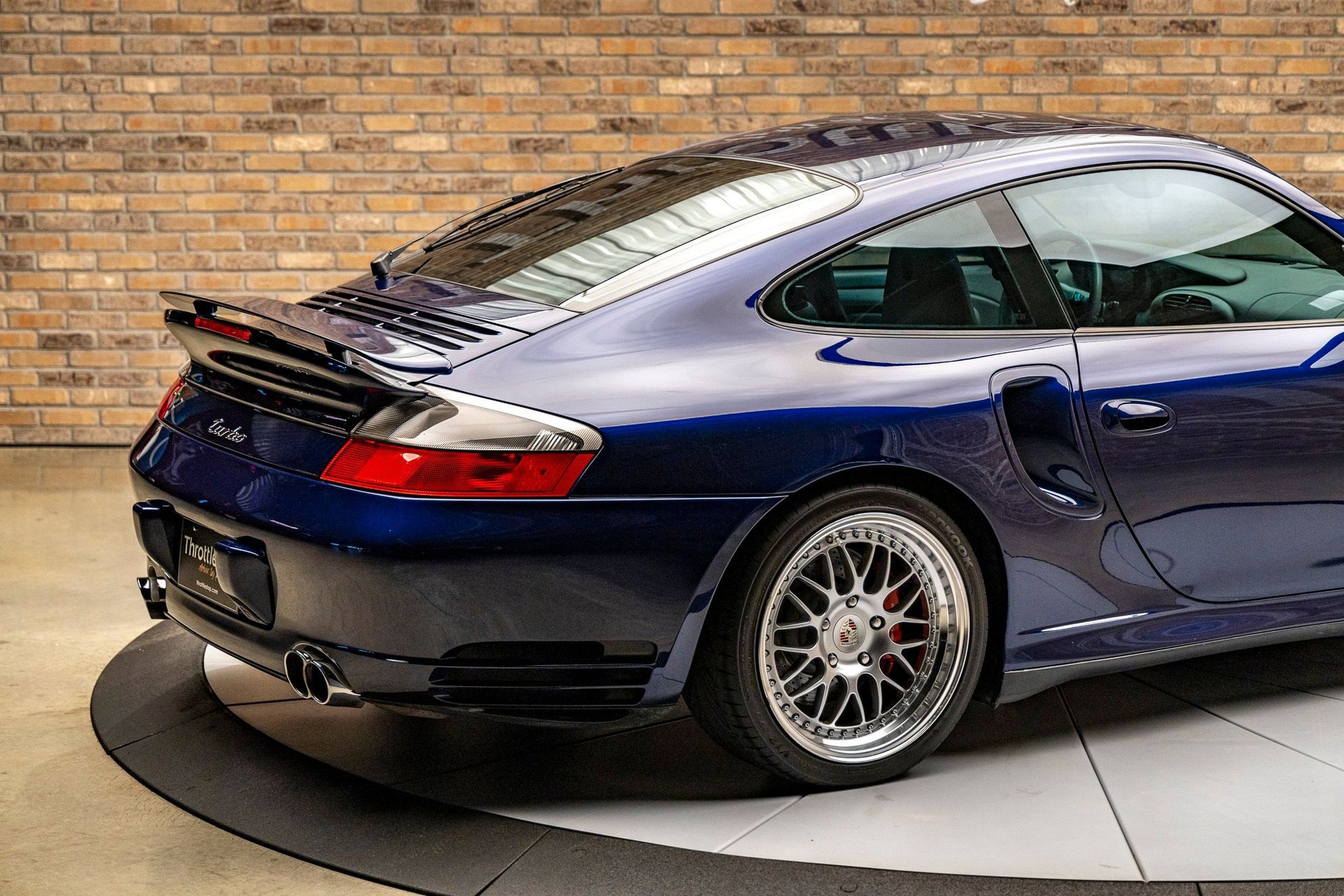 Used 2002 Porsche 911 Turbo image 13