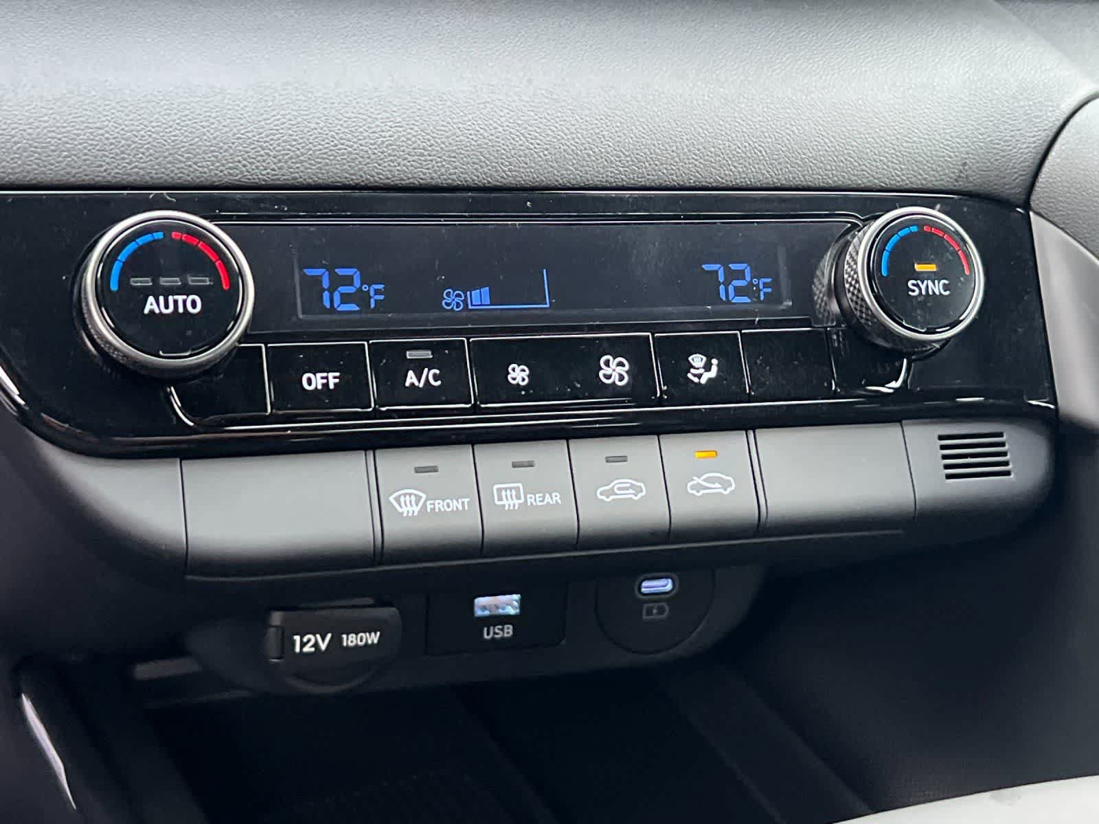 New 2026 Hyundai Elantra Sport FWD image 20