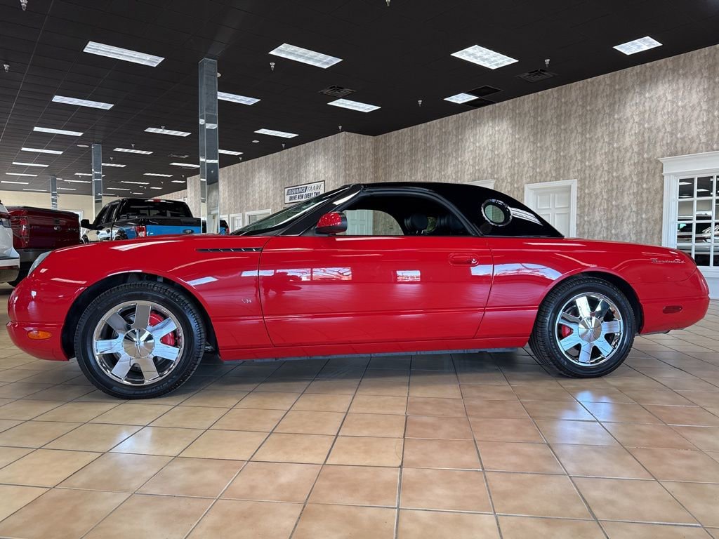 Used 2003 Ford Thunderbird image 36