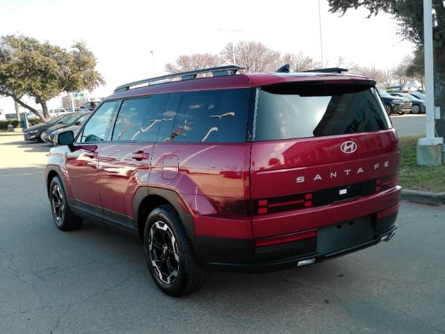 Used 2024 Hyundai Santa Fe SEL FWD image 11