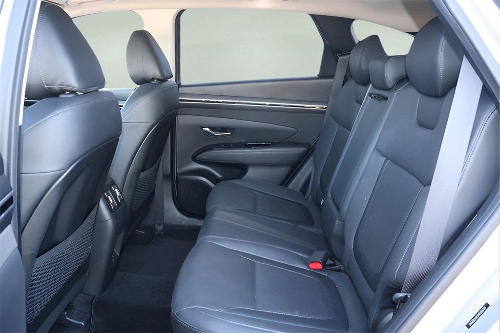 Used 2022 Hyundai Tucson Limited image 13