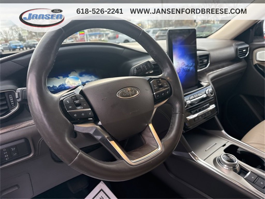 Used 2022 Ford Explorer Platinum w/ Equipment Group 601A image 11