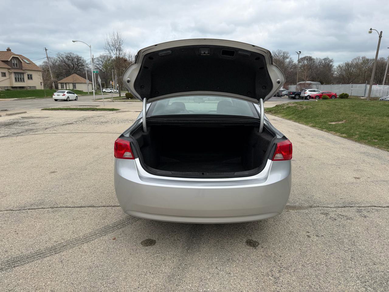 Used 2020 Chevrolet Impala LT image 8