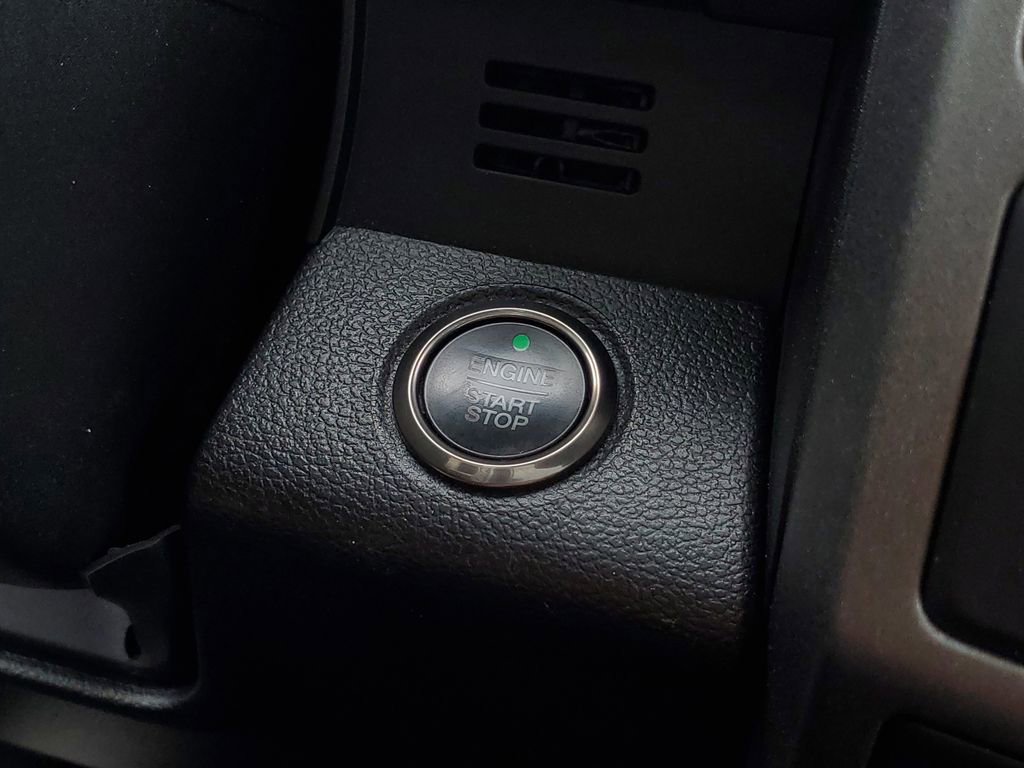 Used 2018 Ford F150 Raptor w/ Equipment Group 802A Luxury image 21