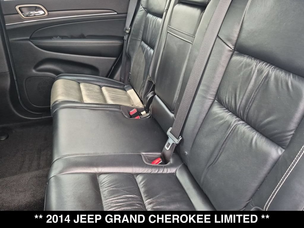 Used 2014 Jeep Grand Cherokee Limited w/ Trailer Tow Group IV AWD/4WD image 3