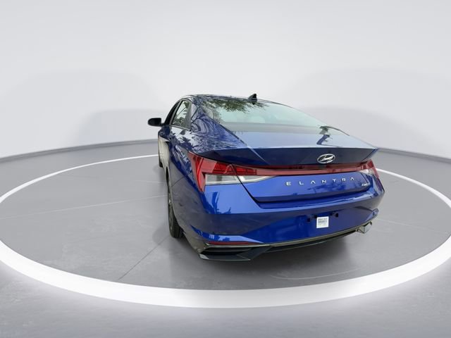 Used 2023 Hyundai Elantra Limited FWD image 6