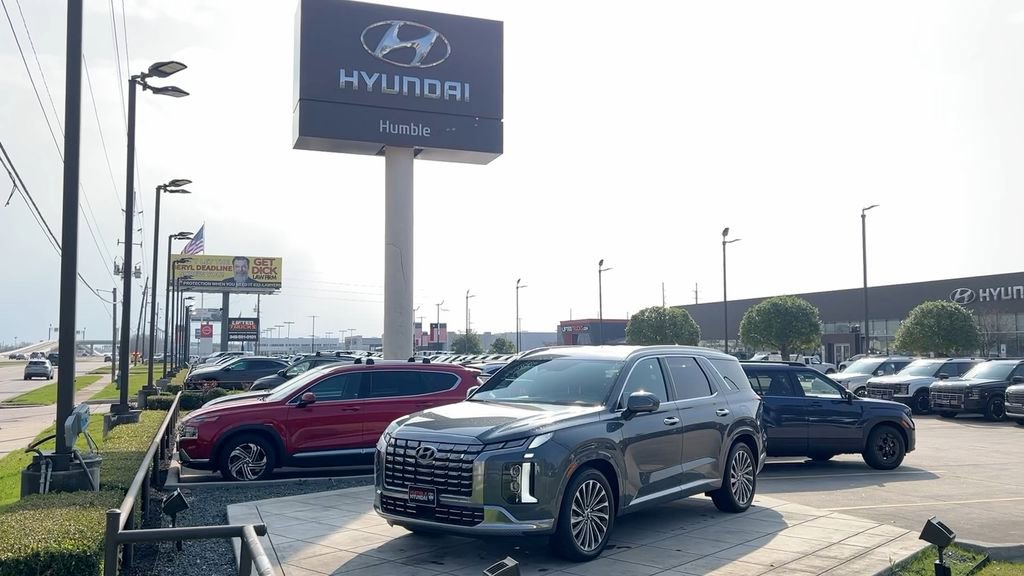 Used 2024 Hyundai Palisade Calligraphy image 39