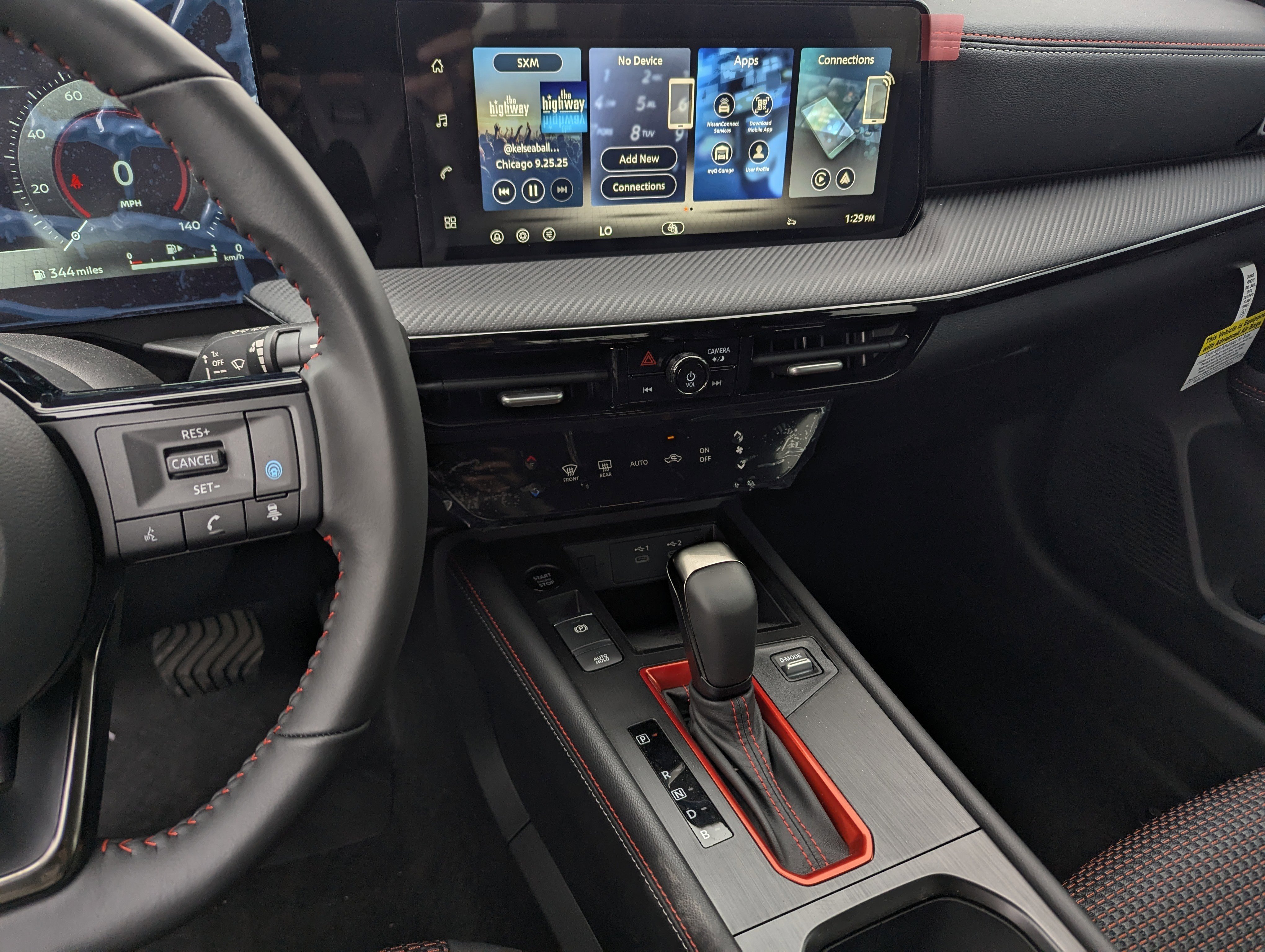 New 2026 Nissan Kicks SR image 11