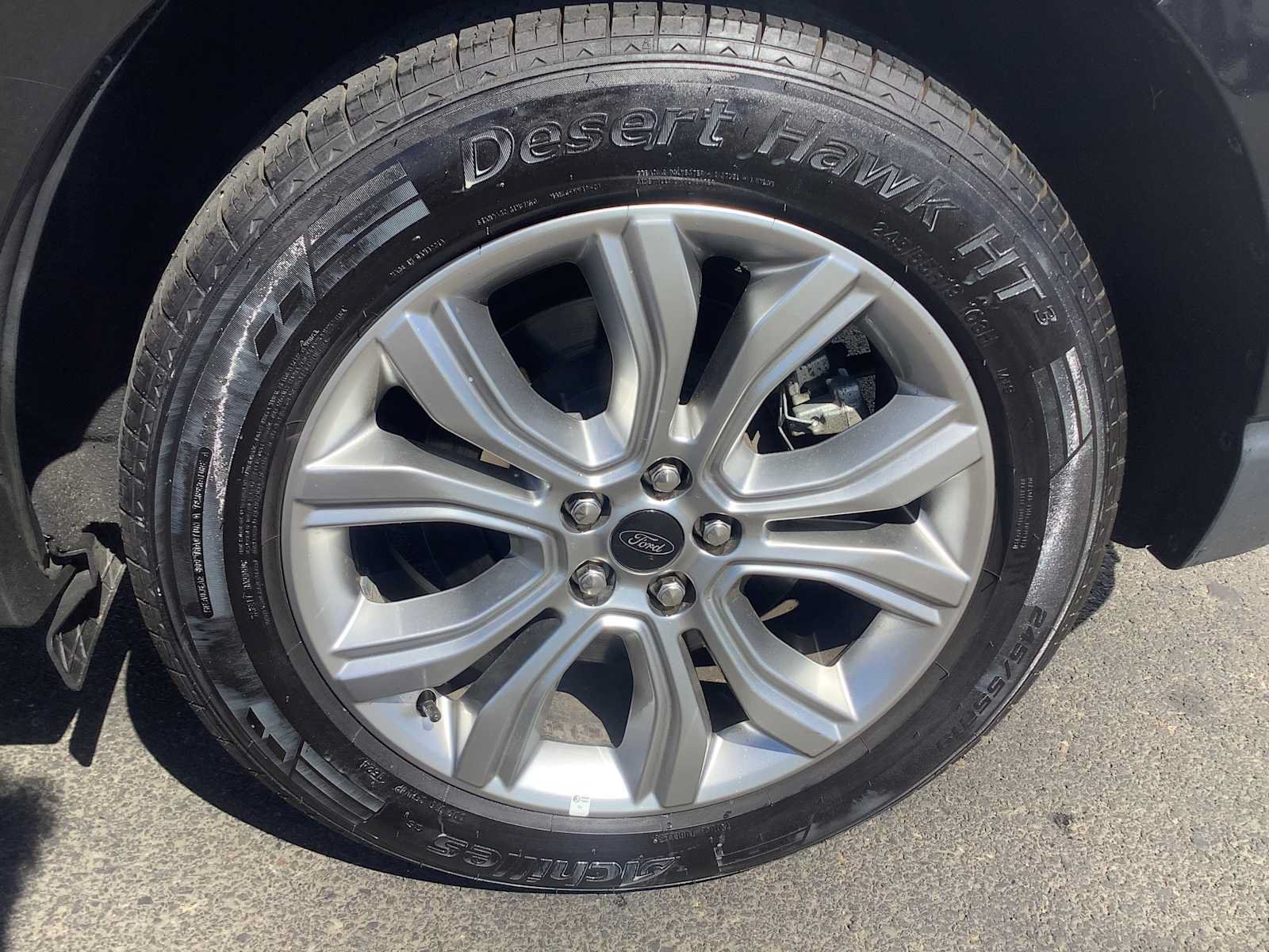 Used 2024 Ford Edge Titanium AWD/4WD image 8