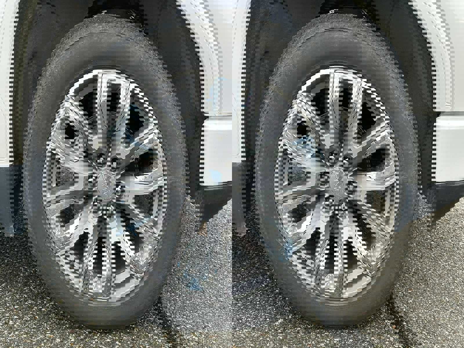 Used 2024 GMC Sierra 1500 Denali image 9