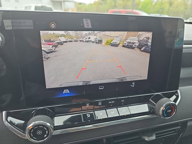 Used 2024 Chevrolet Colorado W/T image 25