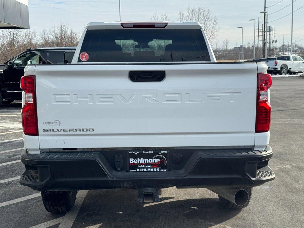 Used 2025 Chevrolet Silverado 2500 W/T image 7