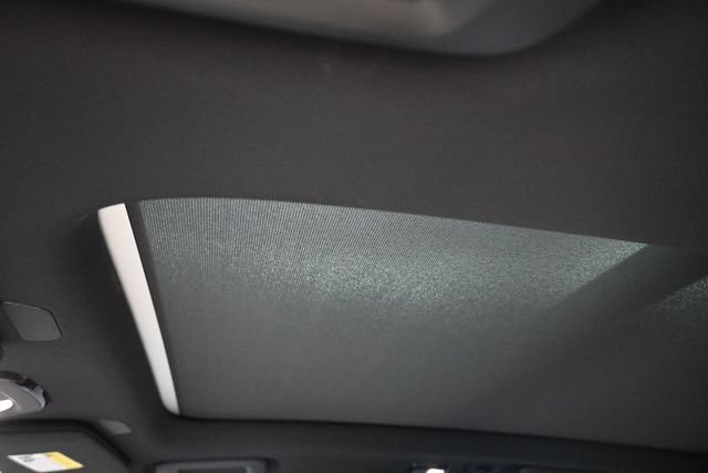 Used 2026 Volvo XC90 B6 Plus w/ Protection Package Premier AWD/4WD image 19