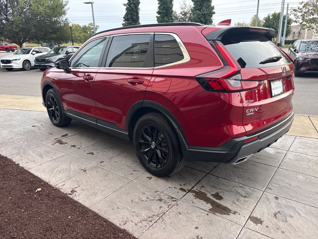 Used 2025 Honda CR-V Sport-L image 6