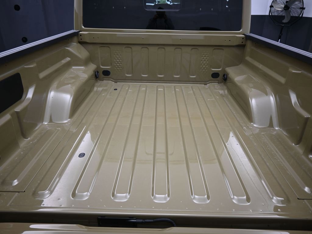 New 2026 Jeep Gladiator Rubicon w/ Steel Power Dome Hood Package AWD/4WD image 34