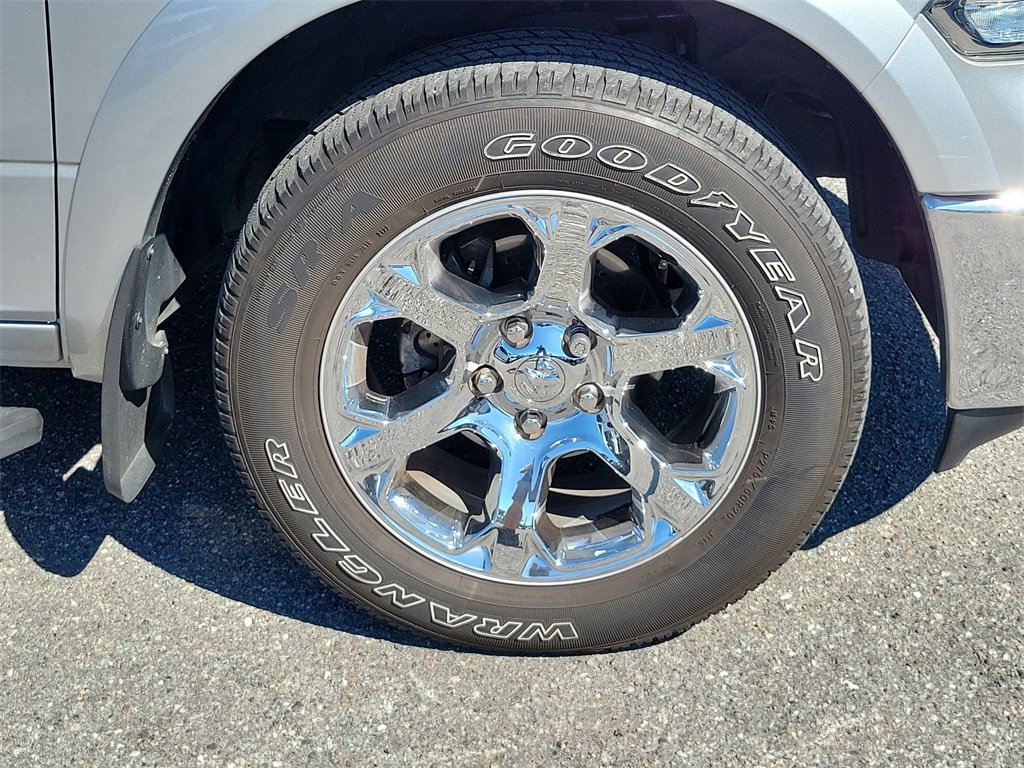 Used 2018 RAM 1500 Laramie image 7