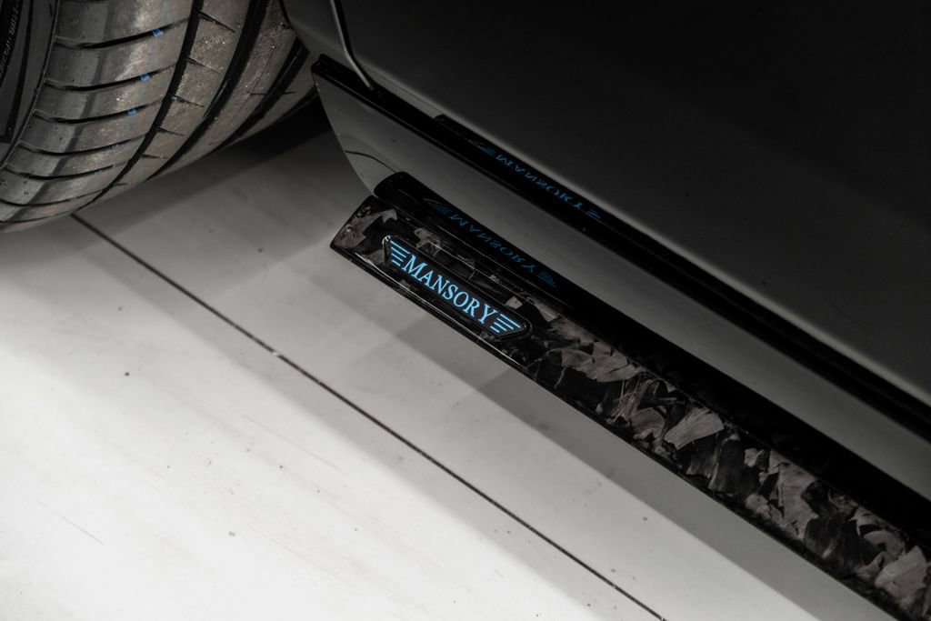 Used 2025 Rolls-Royce Phantom Sedan image 22