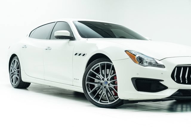 Used 2017 Maserati Quattroporte GTS GranSport RWD image 3