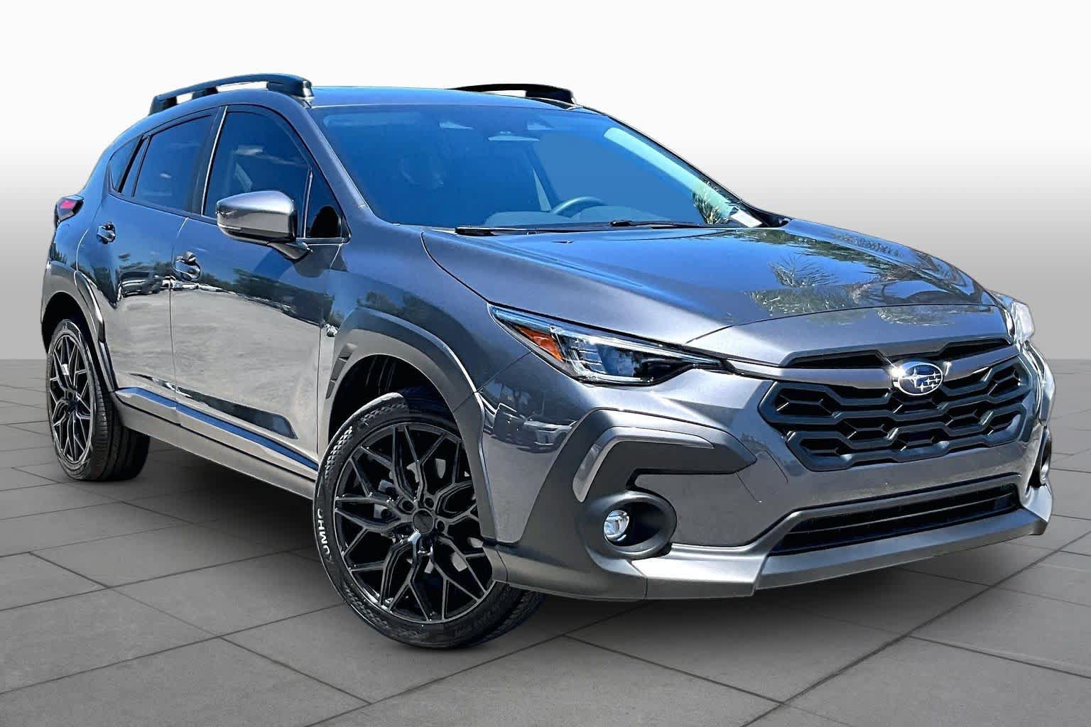 Used 2025 Subaru Crosstrek 2.5i Limited AWD/4WD image 4