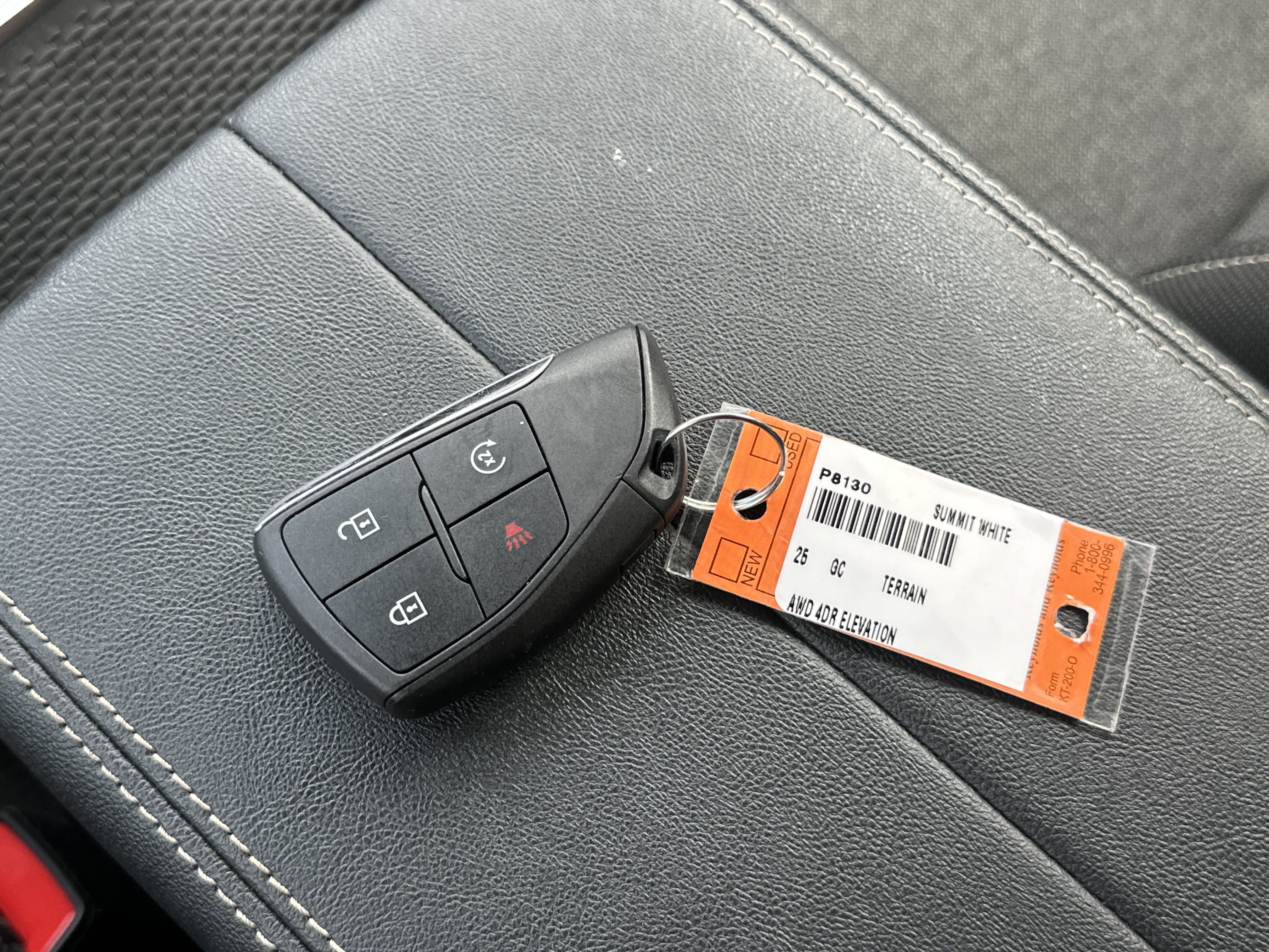 Used 2025 GMC Terrain Elevation w/ Black Edition AWD/4WD image 36