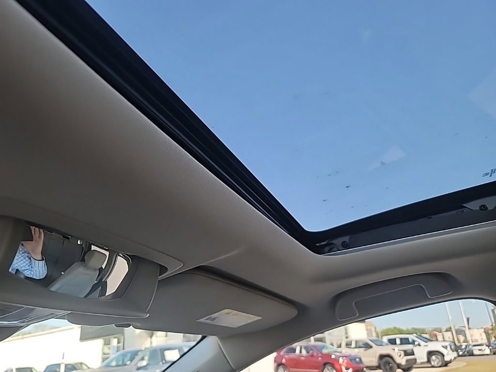 Used 2021 Honda CR-V Touring image 9