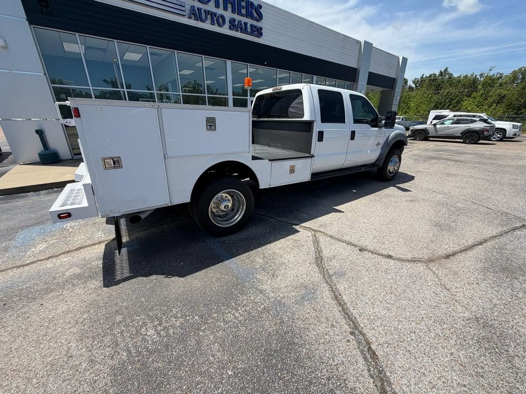 Used 2012 Ford F550 2WD Crew Cab Super Duty w/ Payload Upgrade Pkg image 4