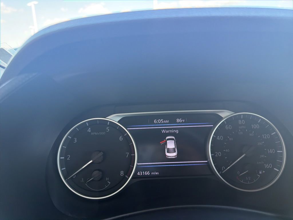 Used 2023 Nissan Sentra SV image 12