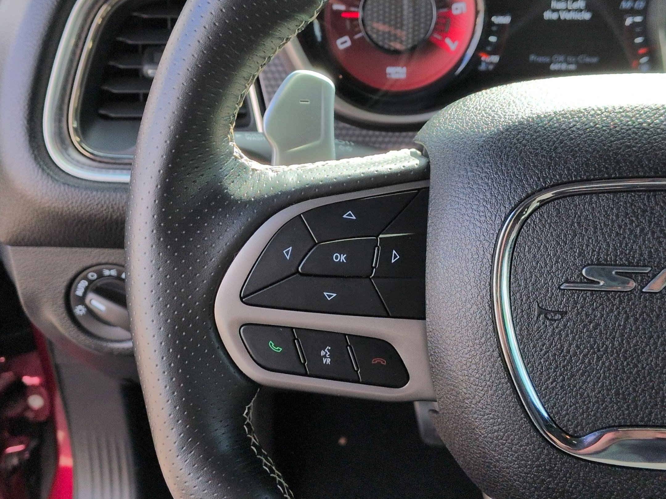 Used 2019 Dodge Challenger SRT Hellcat Redeye image 19