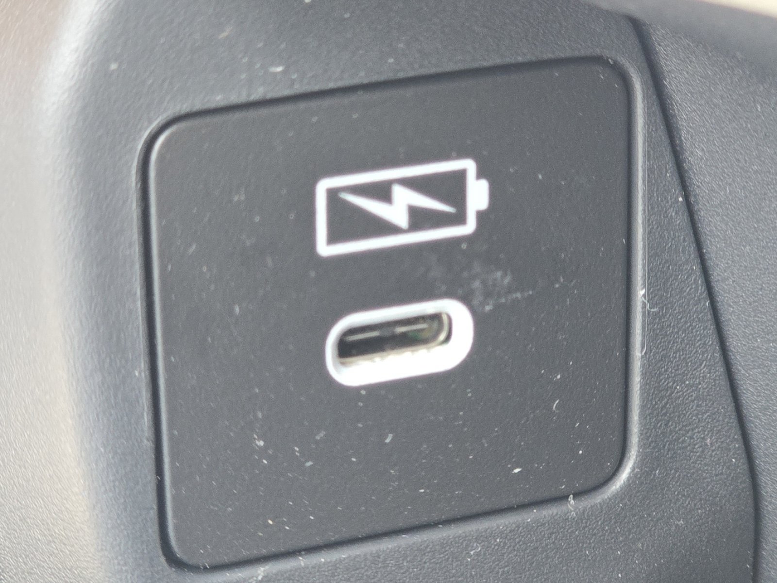 New 2027 Honda HR-V LX image 9