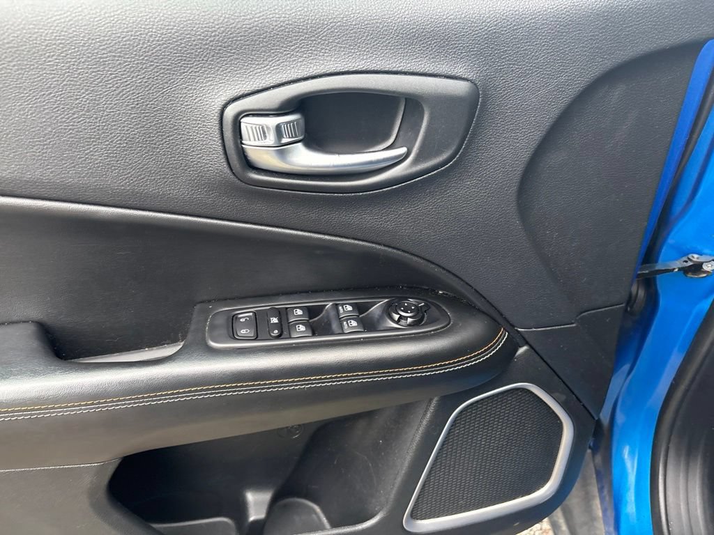Used 2020 Jeep Compass Sport AWD/4WD image 10