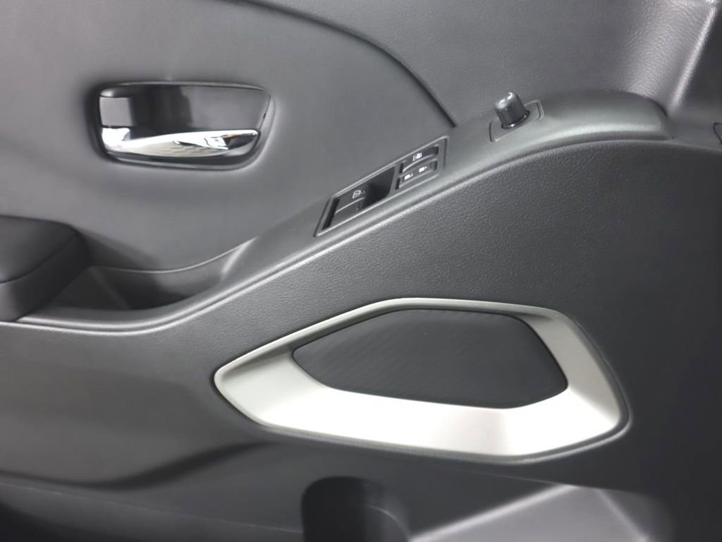 Certified 2024 Nissan Frontier SV w/ SV Convenience Package image 22