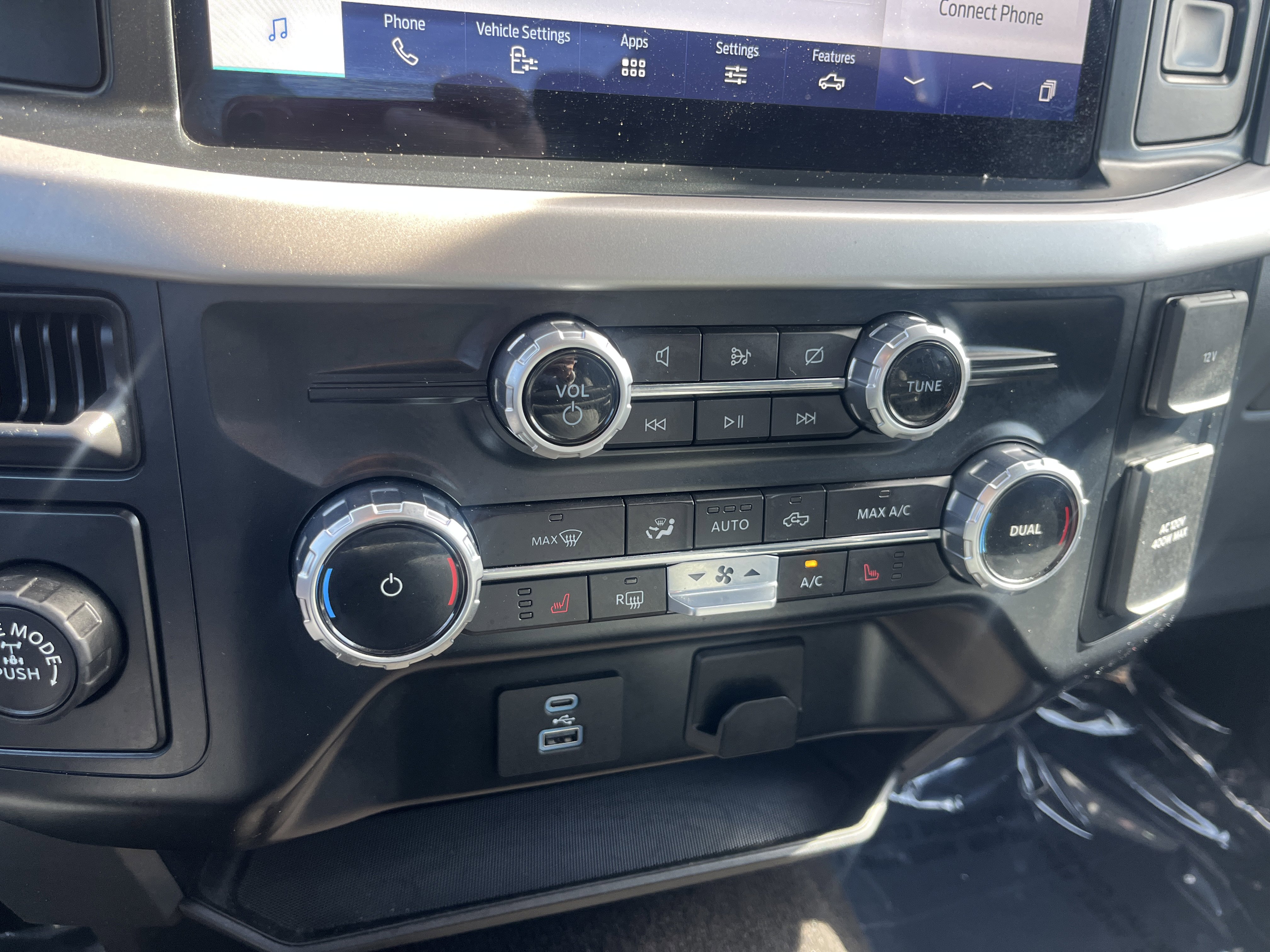 Used 2022 Ford F150 XLT w/ Equipment Group 302A High image 26