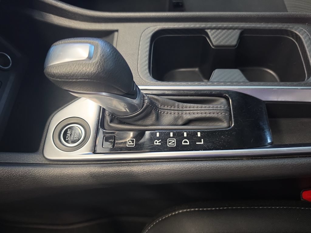 Used 2024 Nissan Sentra SV FWD image 29