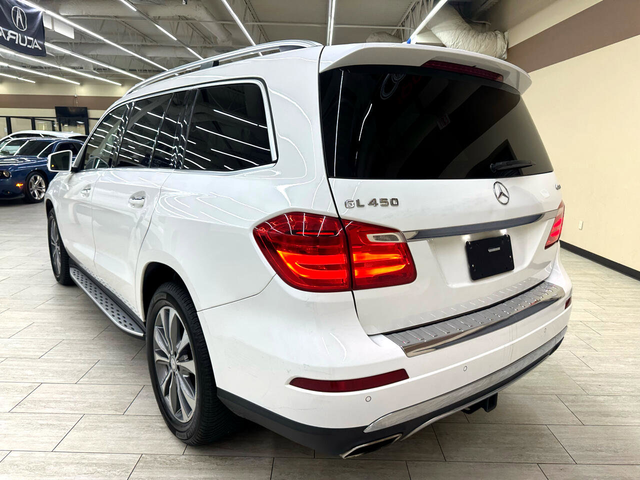 Used 2016 Mercedes-Benz GL 450 4MATIC w/ Premium I Package image 9
