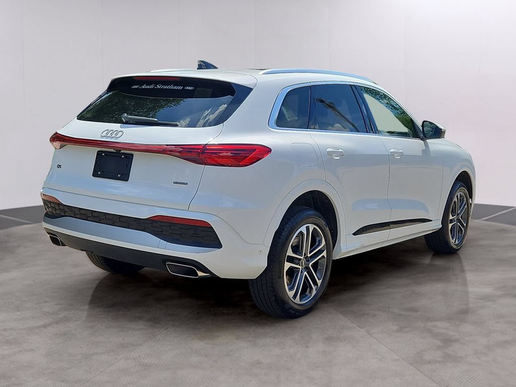 Certified 2025 Audi Q5 Premium w/ Convenience Package AWD/4WD image 7