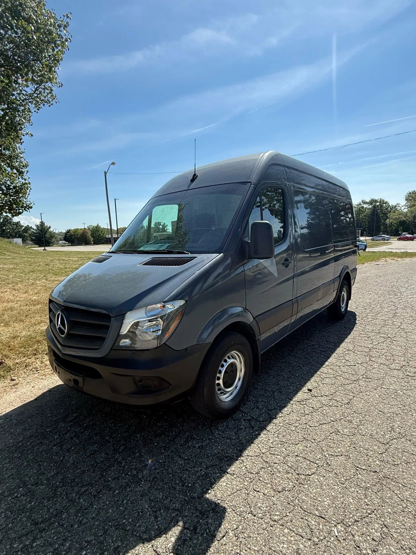 Used 2018 Mercedes-Benz Sprinter 2500 image 7