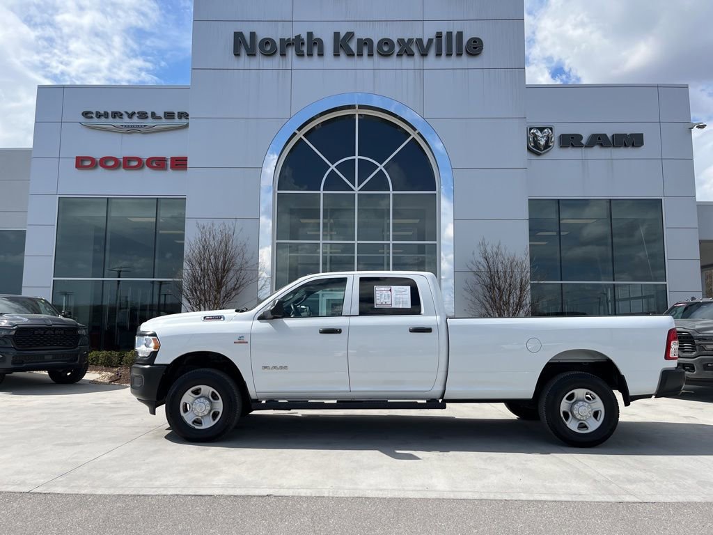 Used 2022 RAM 3500 Tradesman image 2