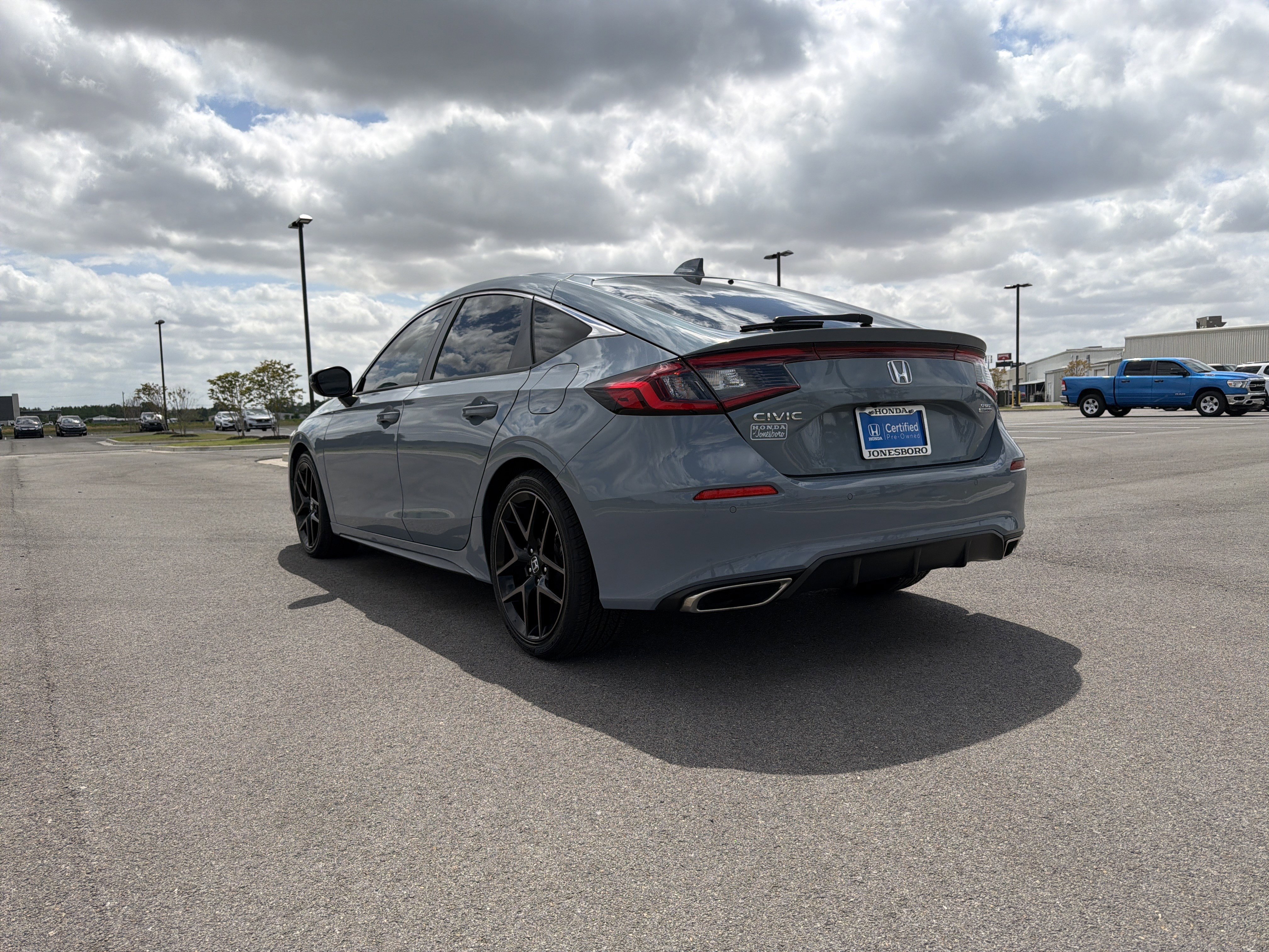 Certified 2024 Honda Civic Sport Touring image 3