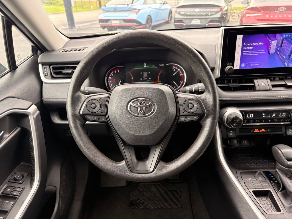 Used 2024 Toyota RAV4 XLE FWD image 14