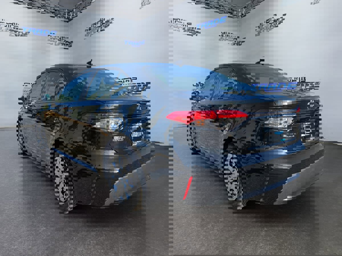 Used 2021 Toyota Corolla LE w/ Carpet Mat Package (TMS) image 7