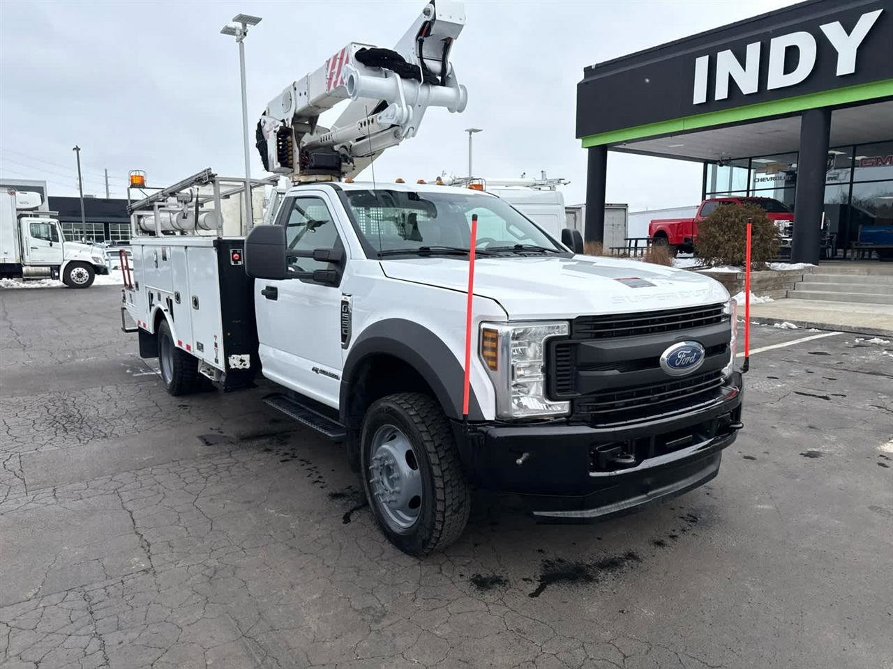 Used 2019 Ford F550 4x4 Regular Cab Super Duty image 2