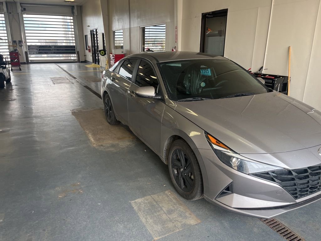 Used 2023 Hyundai Elantra SEL
